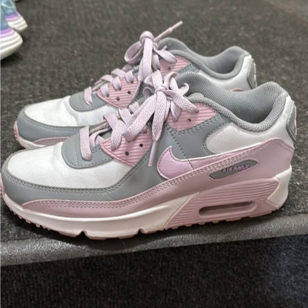 Nike Women's Sneakers - Light Pink and Gray